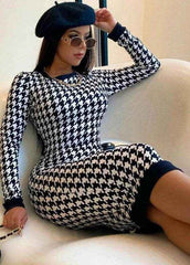 Houndstooth Bodycon Midi Dress - Stylbelle